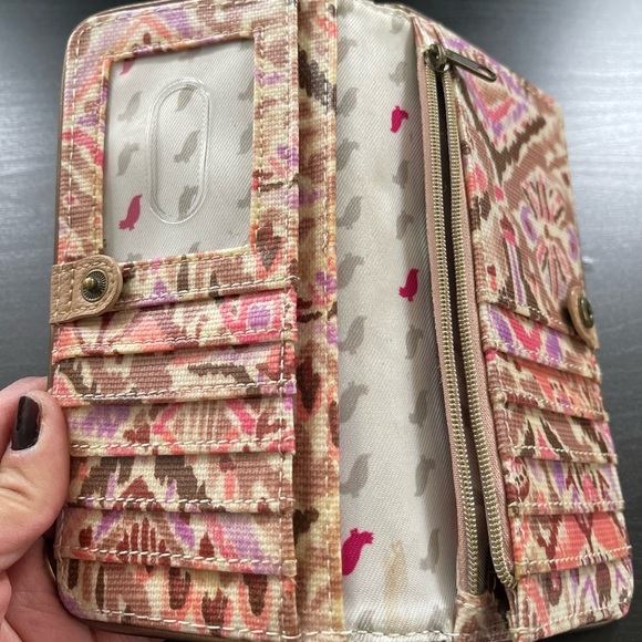 Sakroots Women’s Bi-Fold Wallet - Picture 5 of 9